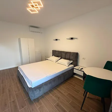 Lito House
